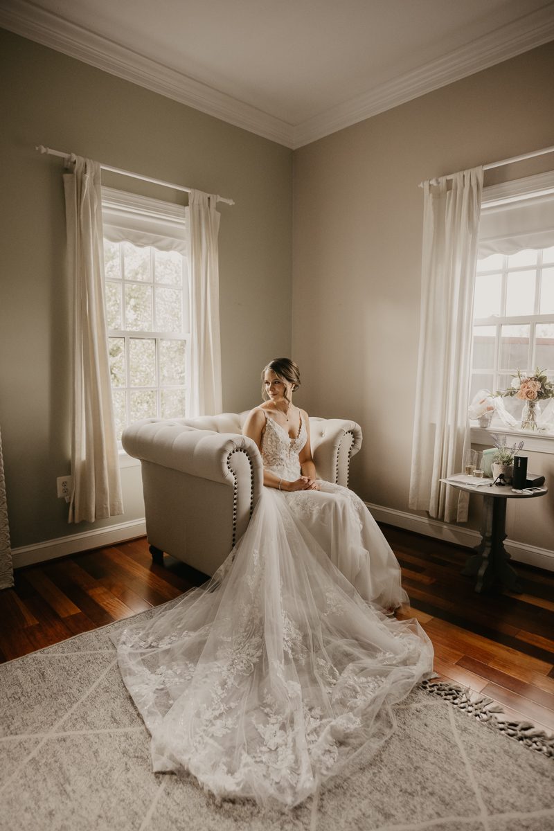 A bride getting ready at Rose Hill Manor in Leesburg, Virginia by Britney Clause Photography