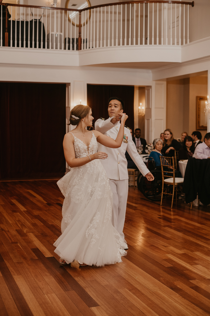 A stunning garden wedding reception at Rose Hill Manor in Leesburg, Virginia by Britney Clause Photography