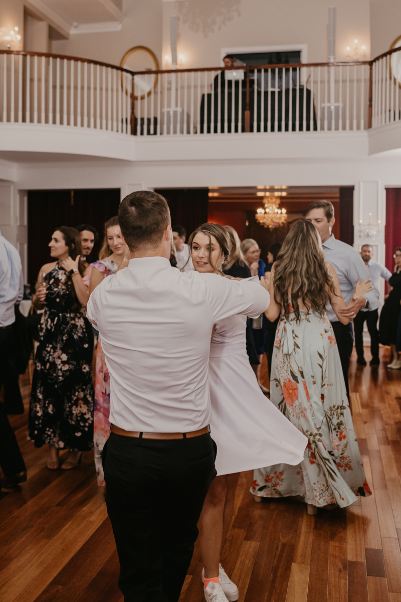 A stunning garden wedding reception at Rose Hill Manor in Leesburg, Virginia by Britney Clause Photography