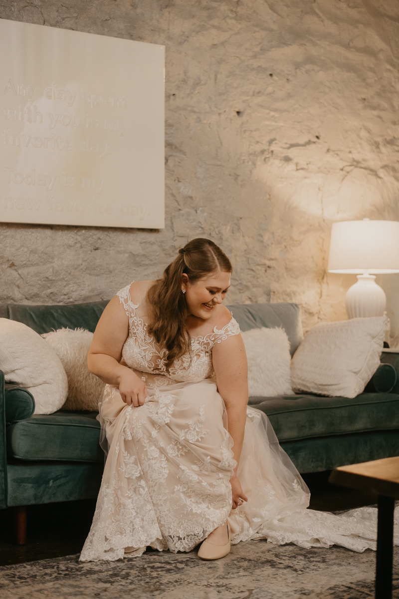 A bride getting ready at Main Street Ballroom in Ellicott City, Maryland by Britney Clause Photography