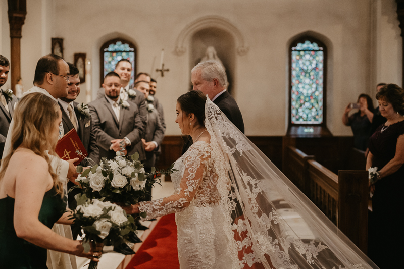 Amazing church wedding ceremony at the Shrine of the Sacred Heart by Britney Clause Photography