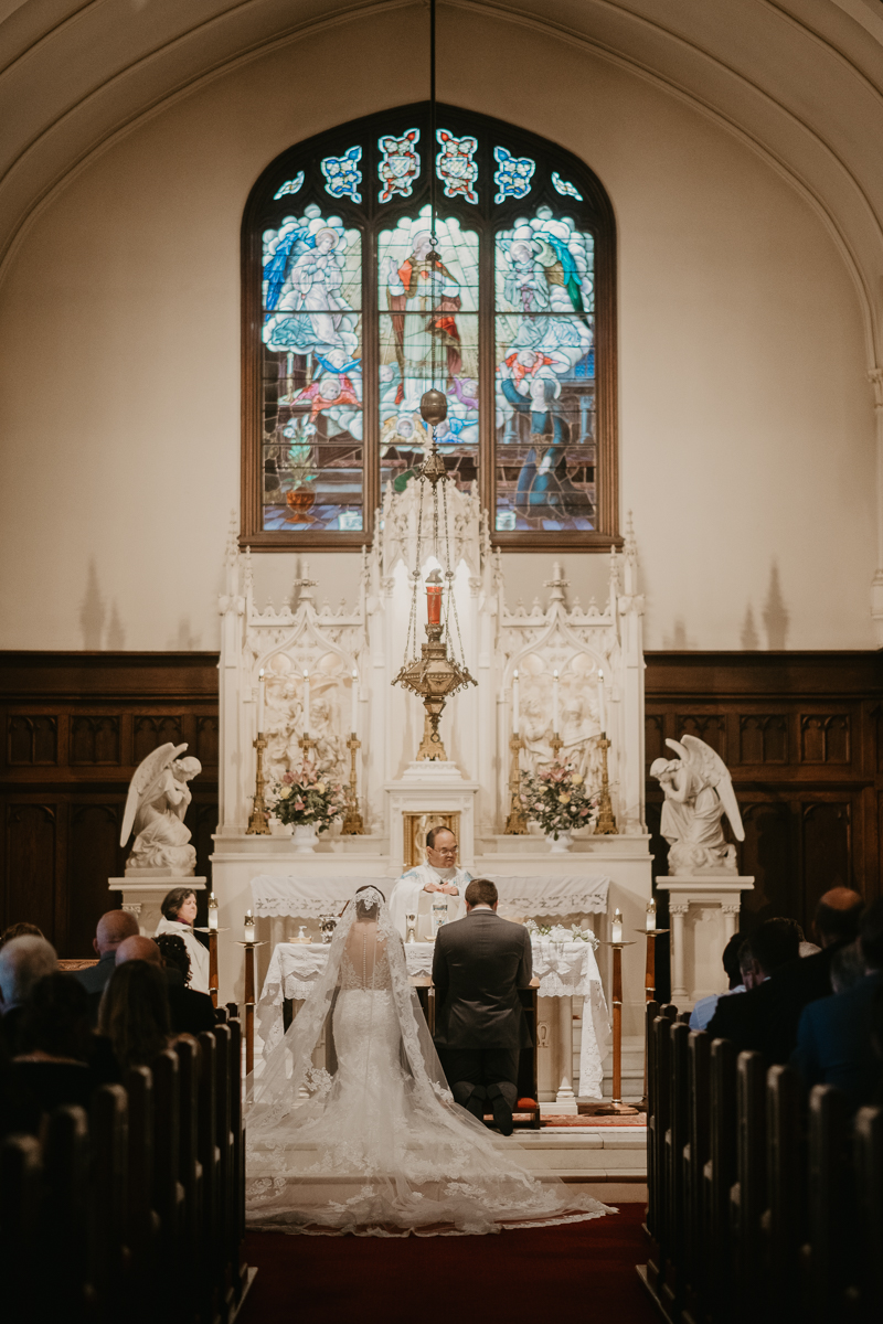 Amazing church wedding ceremony at the Shrine of the Sacred Heart by Britney Clause Photography